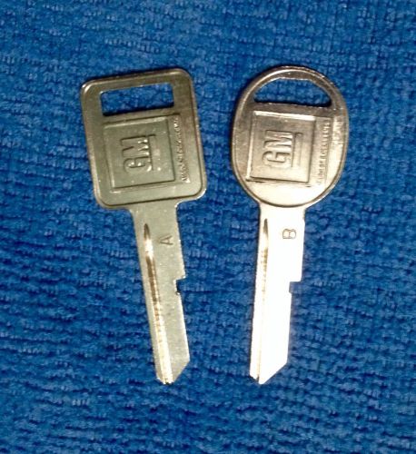 Nos oem gm key blanks &#034;a&#034;and &#034;b&#034; 1971 1975 1979 1983-86 (set of 2, 1-a 1-b)