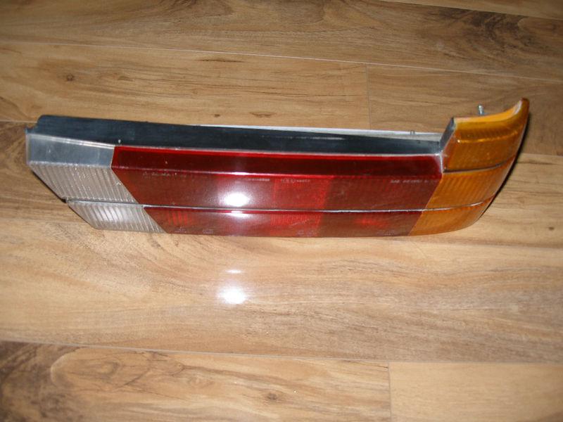 1988 alfa romeo milano right side tail light