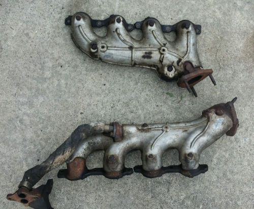 1999 chevy silverado 1500 5.3l exhaust manifold / manifolds / headers left right