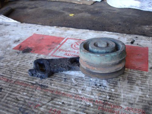 6v-53 detroit diesel idler pulley &amp; mounting bracket