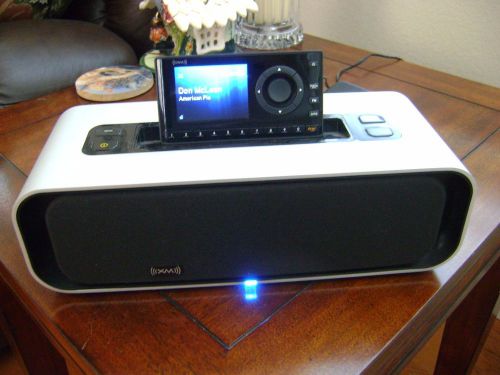 Xm portible radio reciever