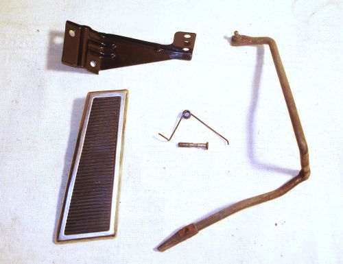 1968 69 70 71 72 pontiac gto accelerator pedal and brackets gm