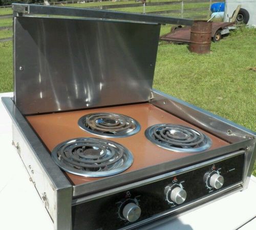 Seaward 3 burner electric flush mount stove