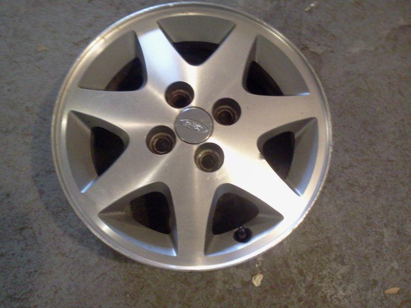 * 14 inch factory alloy rim - ford escort / mercury tracer / 1991-1996