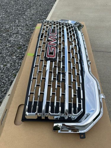 Gmc acadia denali front upper grille 2020-2023 chrome surround view oem 84818781