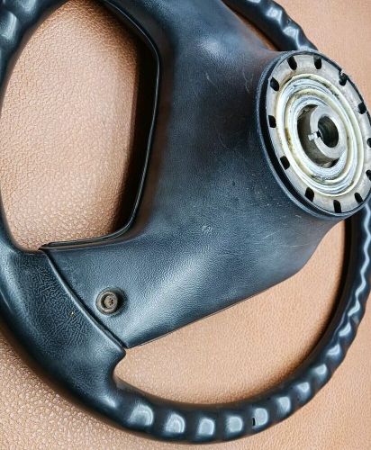 1988-1991 ford f-150 f-250 f-350 bronco rubber steering wheel