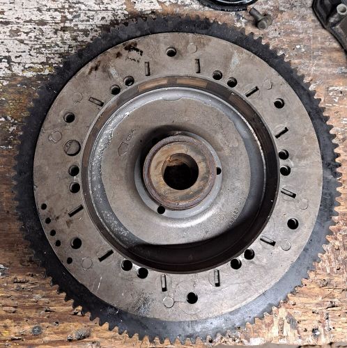 88/90/100/112/115 hp johnson evinrude flywheel 1988-1998 583339