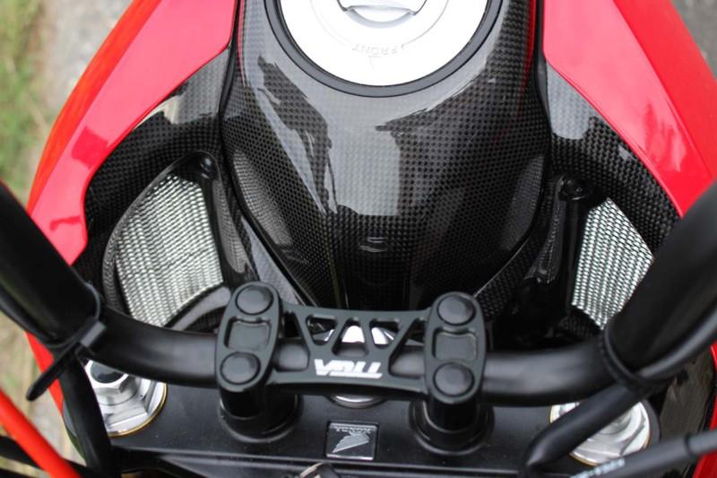 Tyga carbon fiber inner shrouds (set) w/ grill honda grom msx125 **usa shipper**