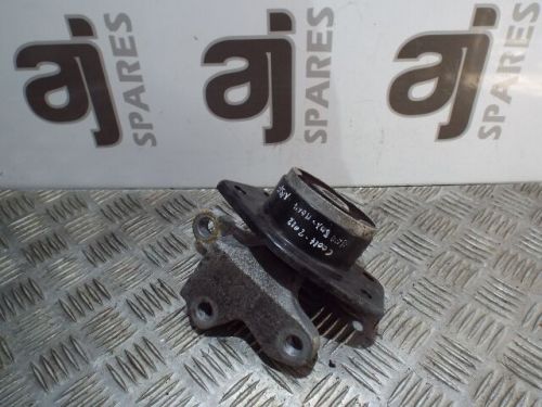 Mitsubishi colt 1.3 2012 passenger side front gearbox mount