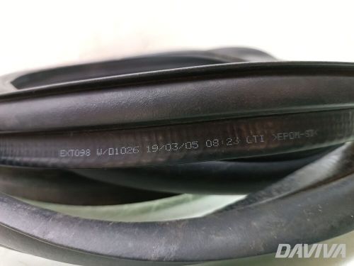 2003 bentley arnage tailgate rubber seal saloon (02-09) 6.8 v8 t-