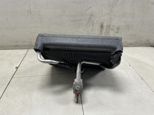 2015 ford taurus se a/c evaporator oem+