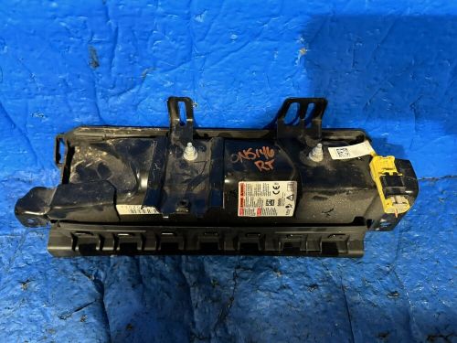 2018-2019-2020-2021-2022-honda odyssey passenger knee airbag