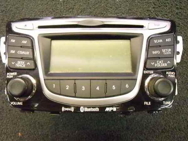 12-13 hyundai accent oem cd player radio bluetooth lkq