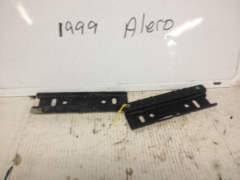 1999-2004  alero condensor side brackets supports