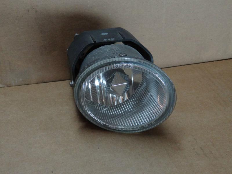 2001-2004 nissan maxima sentra frontier xterra oem factory fog light right rh