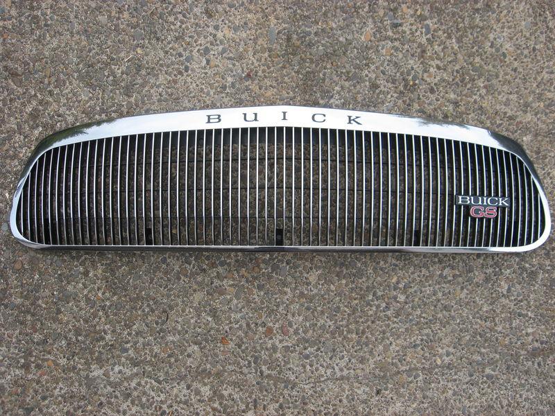 Buick roadmaster sedan grille grill 1991-1996