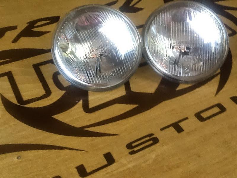 Used spot light set  wagner 4 1/2 inch off 1994 harley davidson softail