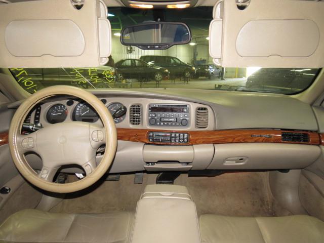 2002 buick lesabre speedomter and radio trim dash bezel 2622723