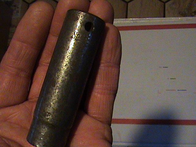 Snap-on tools 1/2" drive s.a.e. 6 point 5/8"  deep well impact socket, sim200 