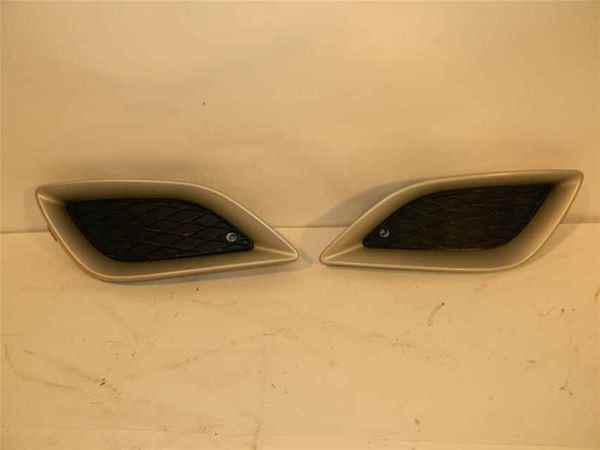 Mercedes w251 r350 r500 lower grille cover set