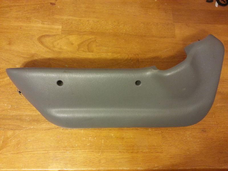 Caravan [96-00] passengers side lower/inner front seat trim grey