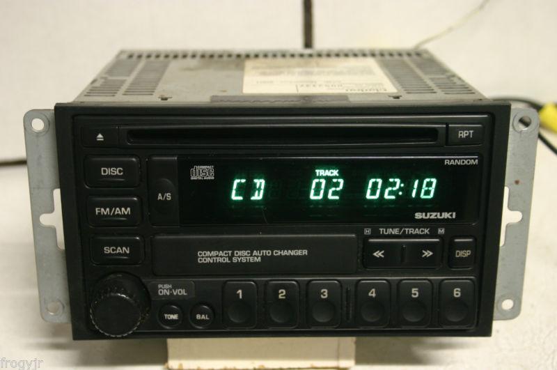 2001-2002 suzuki vitara / esteem am-fm factory radio  single cd player oem 