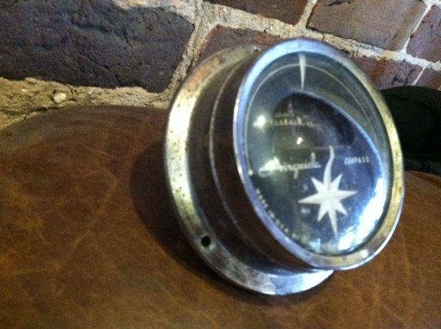 Airguide compass vintage classic