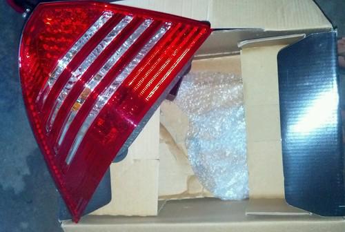 2005-current mercedes benz c class w203 anzo led taillights