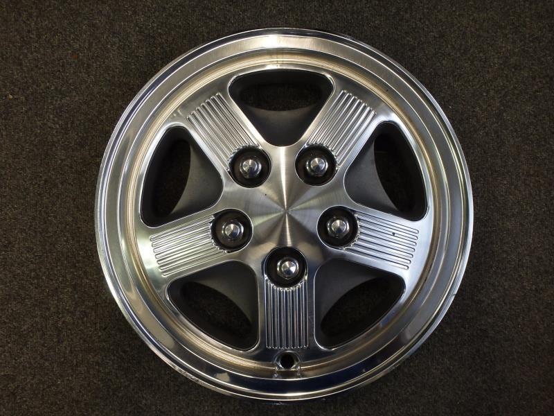 86 87 88 89 90 91 92 93 94 95 96 97 ford aerostar wheel cover 5 spokes