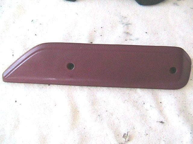 1980 1983   datsun nissan 280zx arm rest coupe red