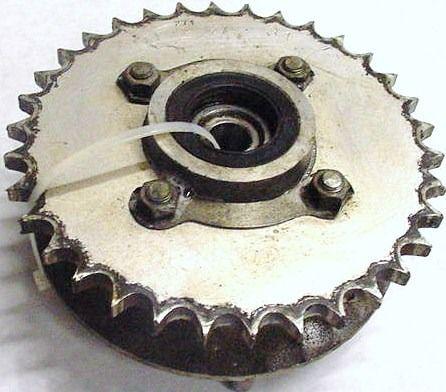 82 kawasaki kz305 kz 305 a2 oem rear wheel tire sprocket gear + hub