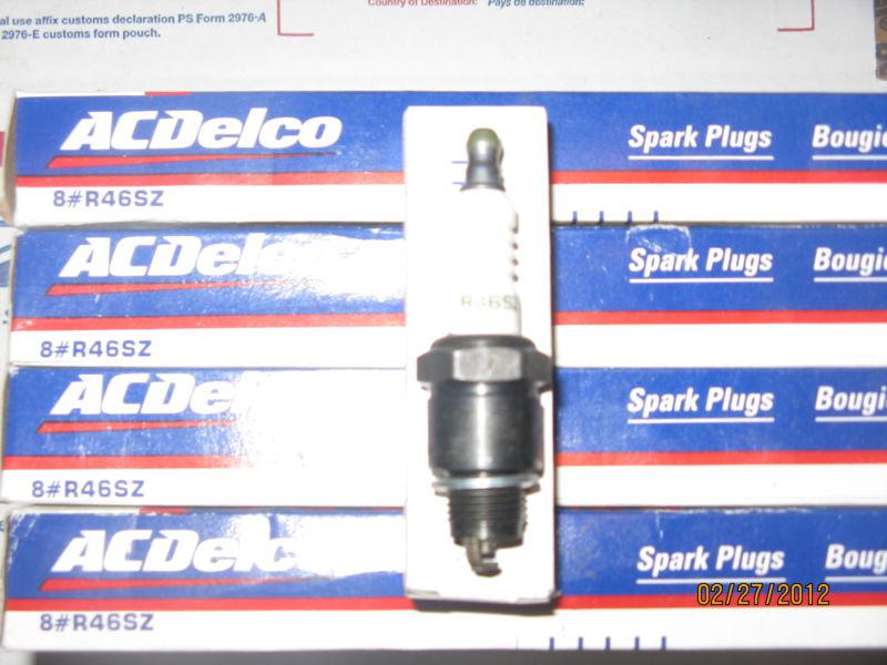 Lot of  24  ac delco spark plugs  # r46sz for vintages chevs - gms