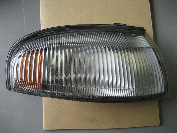 Toyota carina 1992 right clearance lamp [0111000]