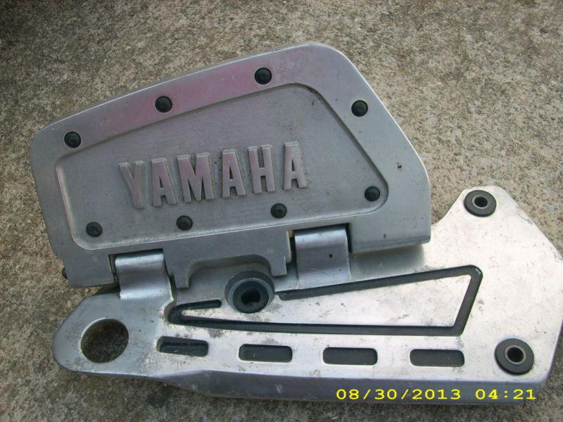 Yamaha venture  floor boards rear 