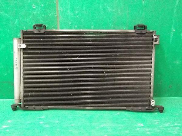 Toyota avensis 2004 condenser [0260600]