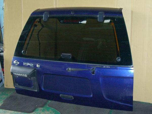 Nissan terrano 1995 back door assembly [0015800]