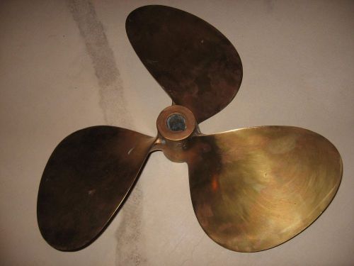 21&#034; right hand diameter 16&#034; pitch brass propeller standard tapered shaft excell