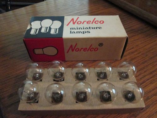 Nos norelco ts93 light bulb&#039;s (10 in box )