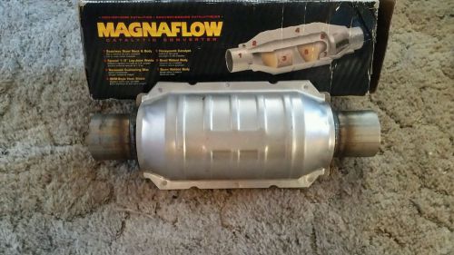 Magnaflow 99204hm universal high-flow catalytic converter round 2&#034; in/out obdii