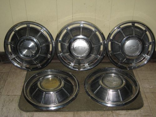 69 70 chevrolet hub caps 14&#034; set of 5 chevy wheel covers 1969 1970 hubcaps