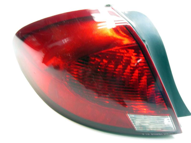 Oem 2000 2001 2002 2003 ford taurus driver side rear brake tail light lamp