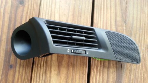 Bmw e39 right passenger side black front door air vent 8391174