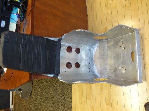 Used racing dirt seat, 17.5&#034; width of hips