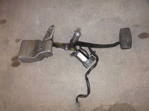 98 99 00 01 lincoln navigator brake pedal assembly oem