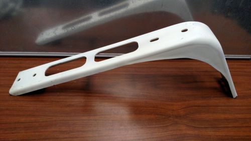 Volvo wing bracket 8082896 genuine