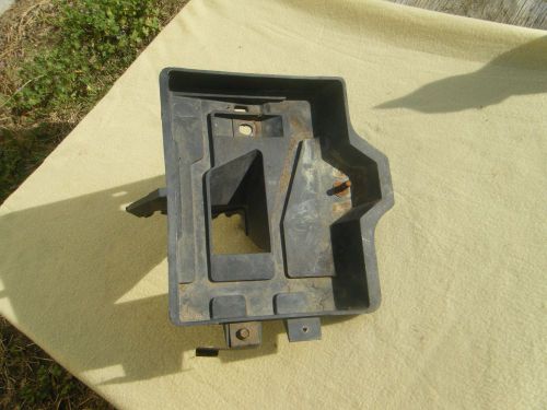 1993 chrysler lebaron -battery tray 1991 1992 93 1994 91 92 94