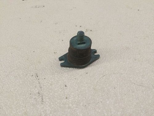 1970 johnson 6hp upper and lower rubber mount p/n 380680