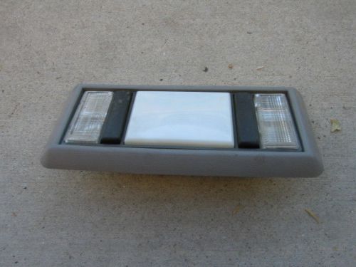 88-95 chevy suburban overhead interior dome light map reading lamp grey