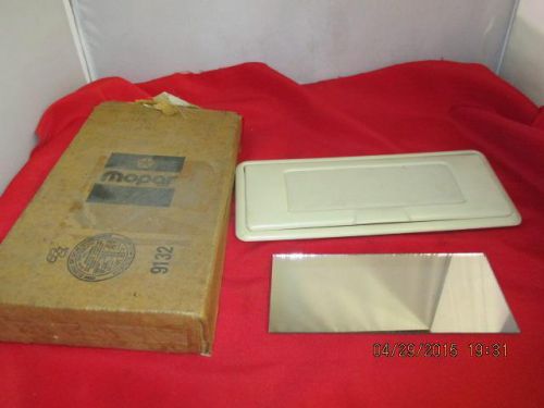 Light beige sunvisor nos mopar h554stt