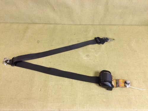 Mercedes-benz g-class w463 swb front left seatbelt 0018609085